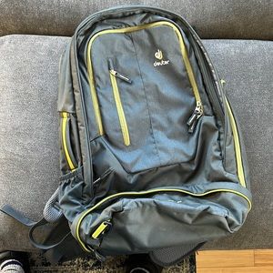 Deuter Transit 40l travel backpack